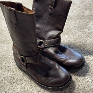 Born brown boots 11.5 like new